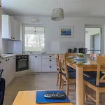 Cztery Luksusowe Na Mazurach, Jezioro Juksty - Sakurarest Sniadowo (Warmian-Masurian)