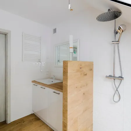 Cztery Luksusowe Na Mazurach, Jezioro Juksty - Sakurarest Villa Sniadowo (Warmian-Masurian)