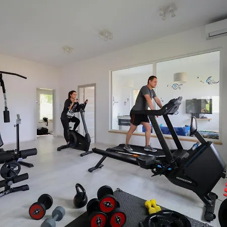 Cztery Luksusowe Na Mazurach, Jezioro Juksty - Sakurarest Sniadowo (Warmian-Masurian)