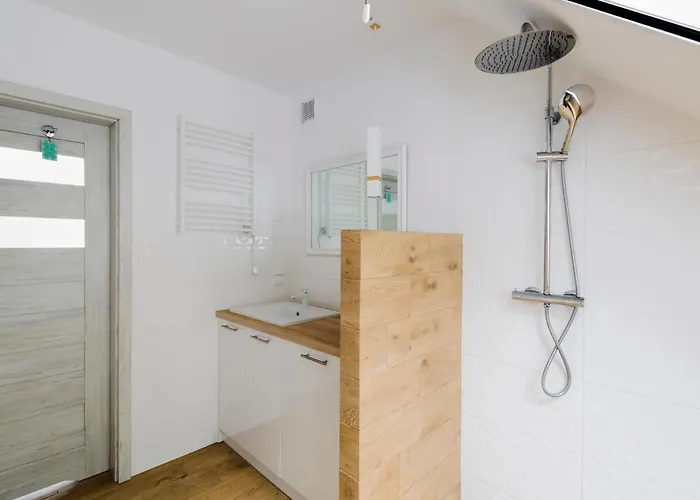 Cztery Luksusowe Na Mazurach, Jezioro Juksty - Sakurarest Willa Sniadowo (Warmian-Masurian)