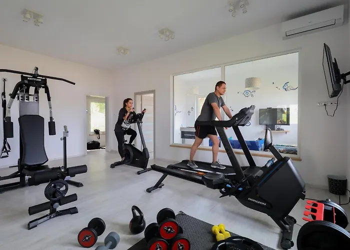 Cztery Luksusowe Na Mazurach, Jezioro Juksty - Sakurarest Sniadowo (Warmian-Masurian)